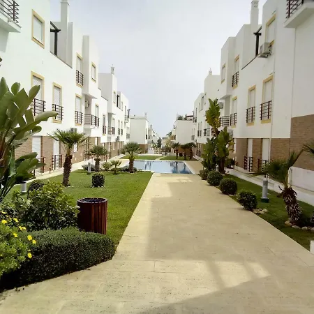 Top Floor, Double Terrace, Sea View Apartman