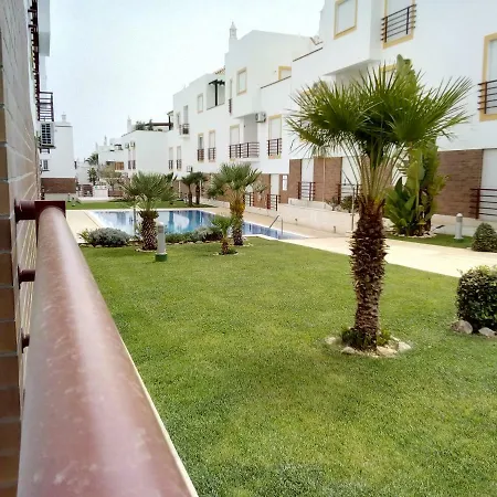 Top Floor, Double Terrace, Sea View Apartman